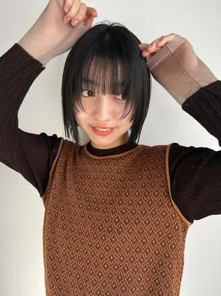 ショート カラー パーマ ヘアアレンジ メンズ キッズ ネイル マツエク・マツパ SALOWIN梅田茶屋町店所属・ウルフレイヤーカット /チヒロのヘアスタイル