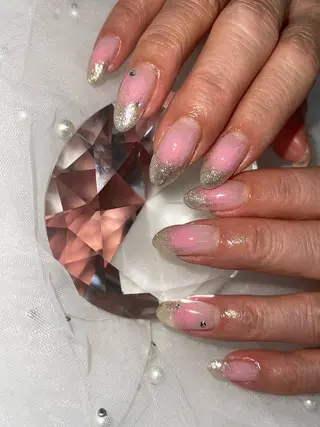 ネイル Basic本厚木店 𝑨𝒀𝑼✨️のネイルデザイン