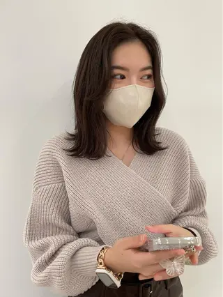 ミディアム カラー ベージュ🤎透明感 カラー🤎anriのヘアスタイル