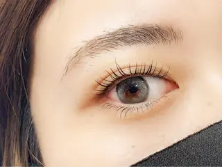 マツエク・マツパ YELLIO所属・YELLIO (エーリオ)のマツエク・マツパデザイン