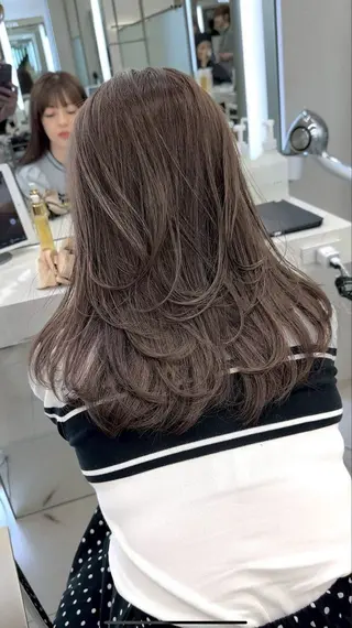 セミロング ☀️地毛風/髪質改善 カラー/オオタユウトのヘアスタイル