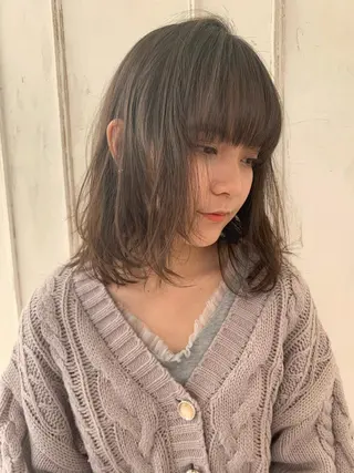 ミディアム 藤間 帆乃夏（とうまほのかのヘアスタイル