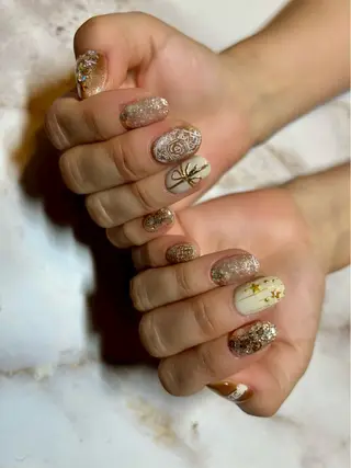 ミディアム yuko （ネイリスト）のネイルデザイン