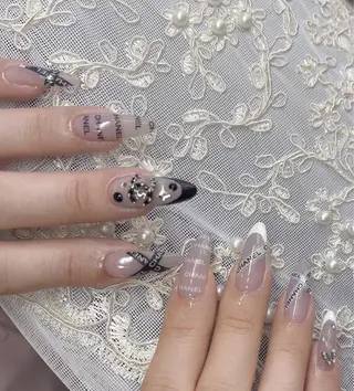 ロング ネイル 長さ出し専門 nynaのネイルデザイン