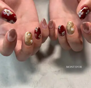 ネイル MONT D'OR所属・MONT D'OR YUUKAのネイルデザイン
