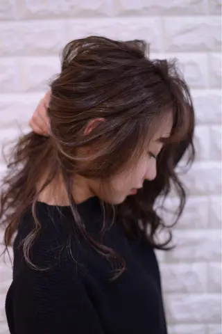 カラー ハイトーンカラー RYUのヘアスタイル