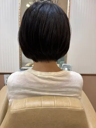 ショート シンセティックヘアデザイン所属・吉井 愛のヘアスタイル