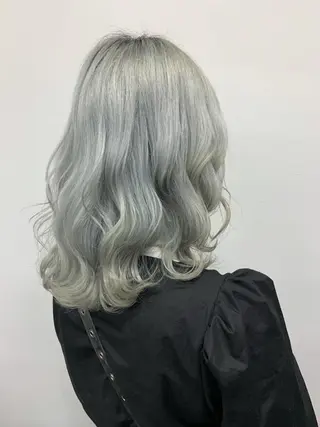 セミロング カラー 🦋韓国風カラー🦋 こうせい原宿のヘアスタイル