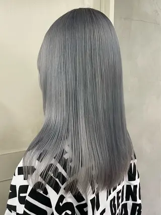 セミロング カラー RorriM natsuのヘアスタイル