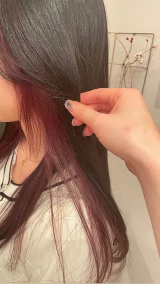 カラー 七ﾂ星＋所属・七ッ星+国立 momokaのヘアスタイル