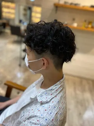 ショート パーマ メンズ ヨシダ フミノリのヘアスタイル