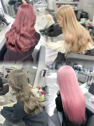 ロング 紺エクステ デザインカラーのヘアスタイル