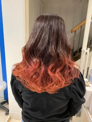 セミロング 🌈評価No.1🌈 艶髪カラー❌エクステのヘアスタイル