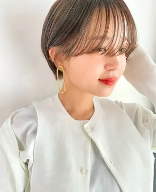 ミディアム 菊地 万佐久のヘアスタイル