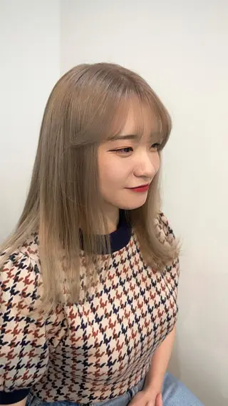 カラー ハイトーンカラー/ miyuuのヘアスタイル