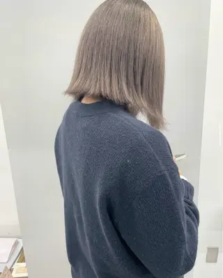 ショート カラー カットモデル/ ハイトーン/ゆうあのヘアスタイル