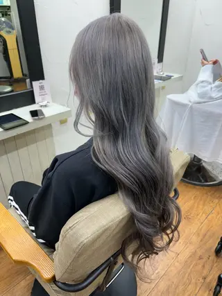 カラー 香野 優子のヘアスタイル