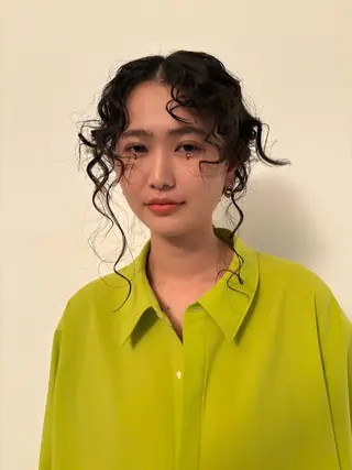 ロング ヘアアレンジ NOUN所属・eri kinjoのヘアスタイル