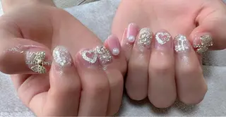 ネイル t. yoshizawaのネイルデザイン