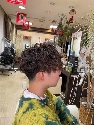 ミディアム パーマ メンズ メンズパーマ 赤司 泰樹のヘアスタイル