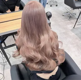 ロング REV.所属・堀川咲/ｃｕｔ✂︎/ 𝚛𝚎𝚟./大阪のヘアスタイル