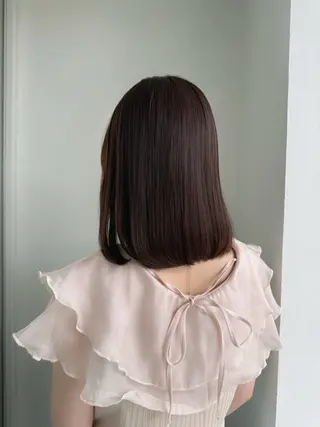 カラー maina/透明感 ベージュ/ブラウンのヘアスタイル