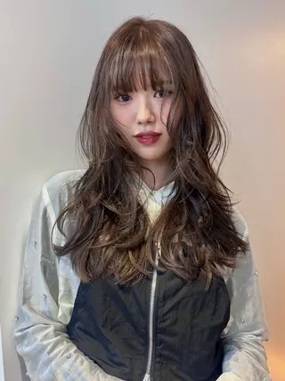 ロング ハイトーン/レイヤー nail 百咲💌のヘアスタイル