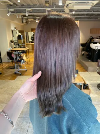 セミロング カラー ショート・ボブ／ CHIEのヘアスタイル