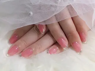 ミディアム Hanaai Salon新大久保店のネイルデザイン