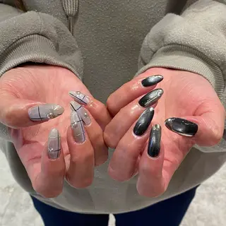 ネイル 石塚 愛里のネイルデザイン