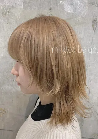 ミディアム カラー 江原 綾花のヘアスタイル