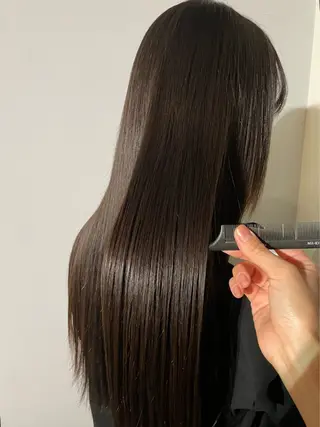 ロング 🌐NATSUMI 🌐【寒色カラー】のヘアスタイル