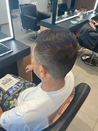 ショート カラー ERII (ému) 伏見・栄/カット無料のヘアスタイル