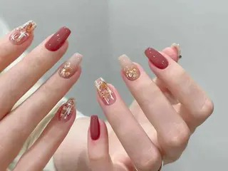 ネイル VIVIAN リサのネイルデザイン