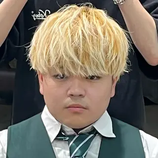 メンズ フェザーパーマ🌙 毛流れ yuzukiのヘアスタイル