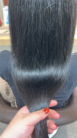 ロング ぱつっとボブ/Wカラ ー/ことこ🍒のヘアスタイル