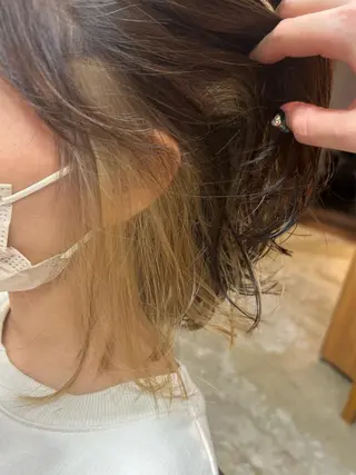 ミディアム カラー 阪口 依美奈のヘアスタイル