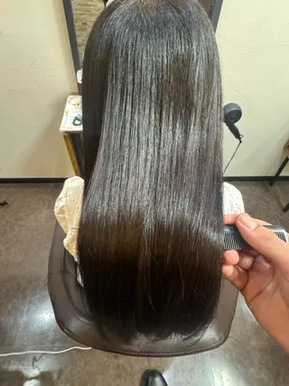 ロング CHARA Chalone池袋店所属・髪質改善池袋𓊆石原 大士𓊇ダブルカラーのヘアスタイル