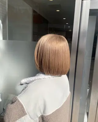 ショート カラー 🧸韓国/髪質改善 MOE🇰🇷🧸のヘアスタイル