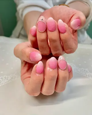 ネイル 新宿ネイルサロン ジェミディローサ所属・新宿ネイルサロン ジェミディローサのネイルデザイン