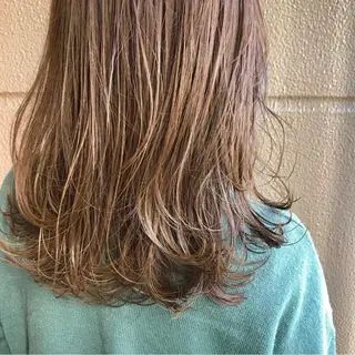 ミディアム カラー エンドウ ミノリ🤎 /半個室/レイヤーのヘアスタイル