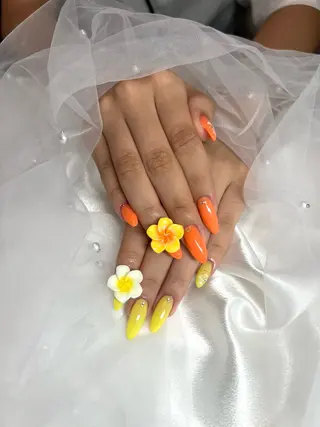 ネイル 井尻 紗菜のネイルデザイン