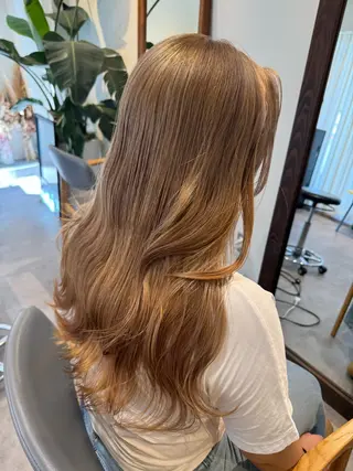 ロング カラー ayaka♡ 柔らかカラーのヘアスタイル