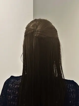 ヘアアレンジ 伊沢 美憂 ⌇﻿銀座アシスタントのヘアスタイル