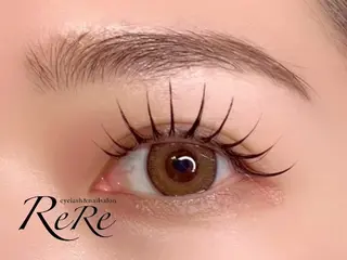 マツエク・マツパ ReRe 姪浜駅北口店所属・白水 花夏のマツエク・マツパデザイン