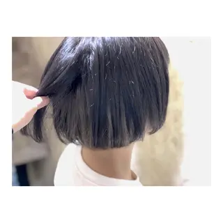 ショート カラー ブリーチ、パーマ 西部笑のヘアスタイル