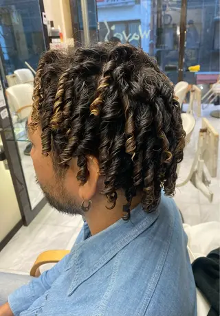 パーマ メンズ 🌴パーマオタク🌴 長谷川　諒佑🌈のヘアスタイル