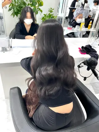 ロング まつパ/ケア ブリーチ/sEnAのヘアスタイル