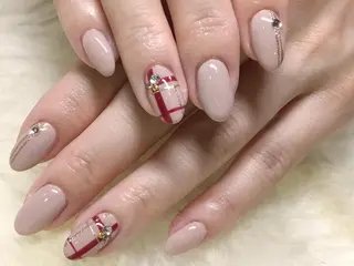 ネイル Ruri. hのネイルデザイン