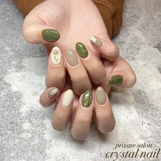 ネイル Crystal Nailのネイルデザイン